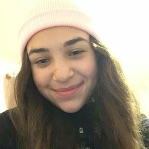 Meet your Posher, Sienna